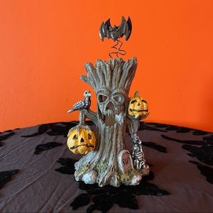 Spooky Halloween Tree